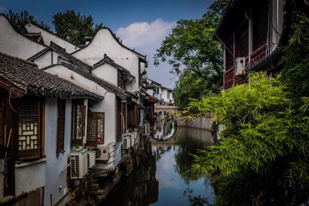 尽在吉鹿力问答社区,解决问题就找凤凰象征的意义?